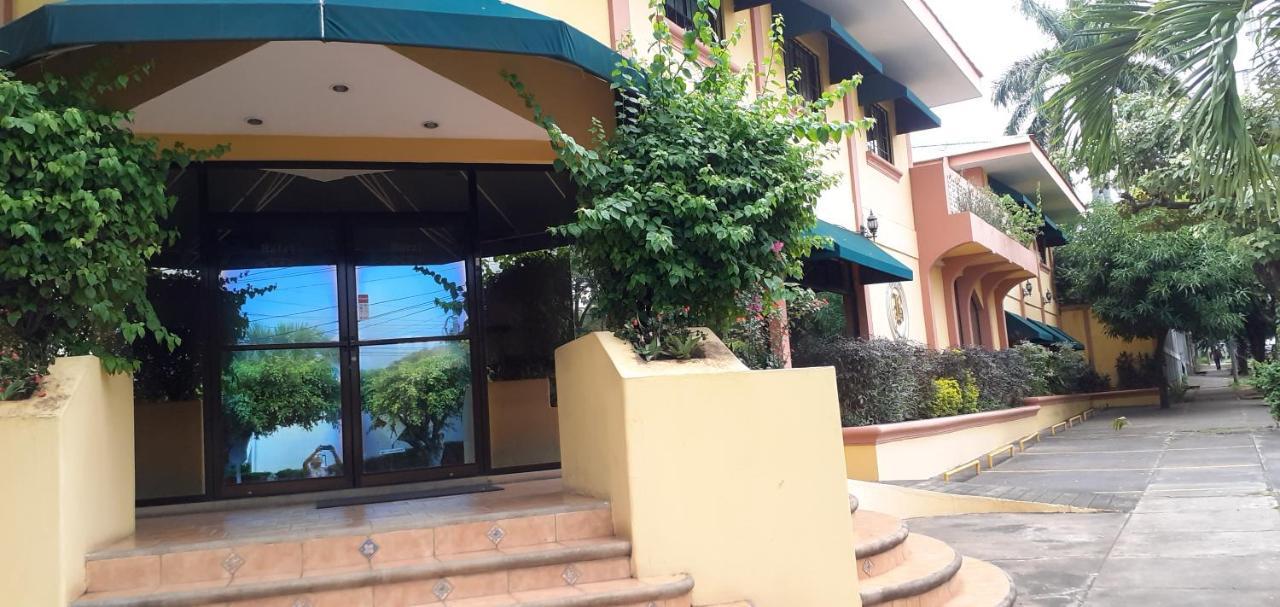 Hotel Brandts Los Robles De San Juan Managua Extérieur photo
