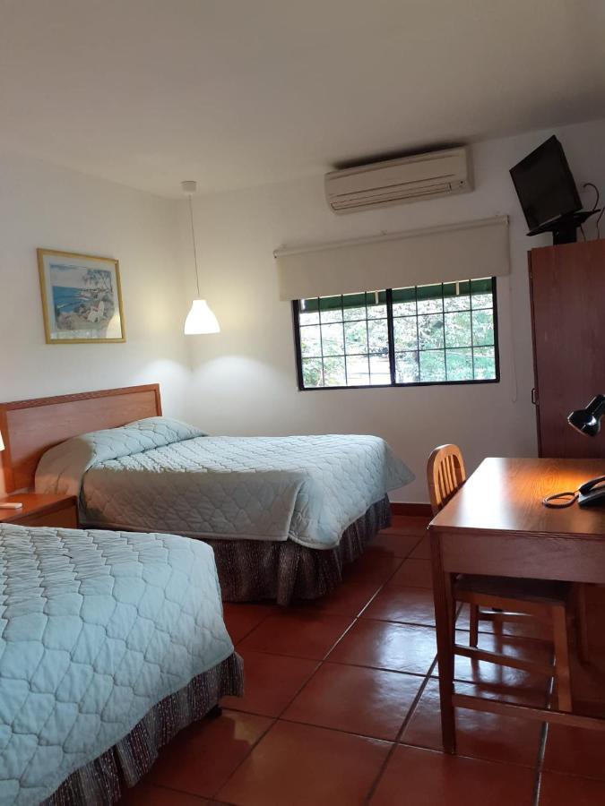 Hotel Brandts Los Robles De San Juan Managua Extérieur photo