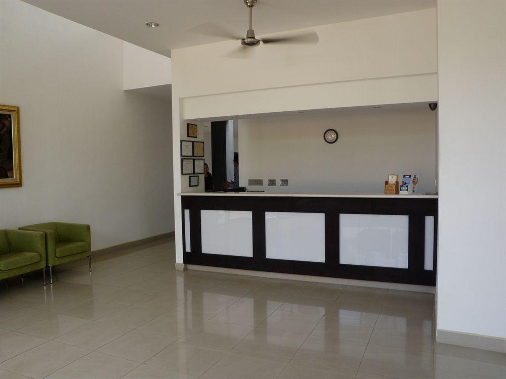 Hotel Brandts Los Robles De San Juan Managua Extérieur photo
