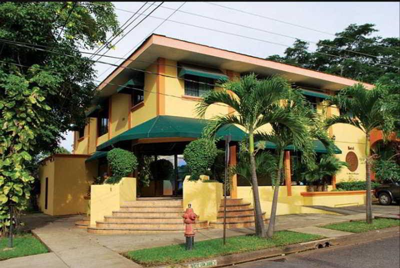 Hotel Brandts Los Robles De San Juan Managua Extérieur photo